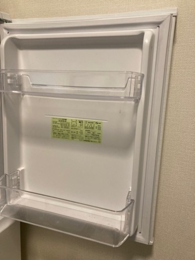 購入して1年未満／SHARP冷凍冷蔵庫（家庭用） - 冷蔵庫 