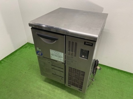 サンヨー/SANYO 業務用 全自動製氷機 フレークアイスメーカー サンヨー/SANYO 業務用 全自動製氷機 フレークアイスメーカー