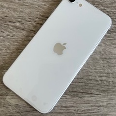 【ネット決済・配送可】【新品未使用】iPhone SE2  64...