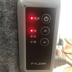【ネット決済】FYLINA 遠赤外線 デスクヒーター(価格相談で...