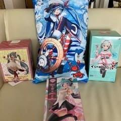 初音ミクプレミアムクッション＆フィギュアセット