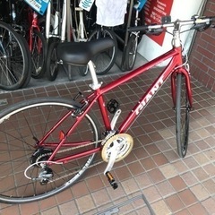 GIANT ESCAPE R3  軽量アルミフレーム　3×8speed　レッド