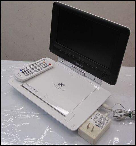 新生活！5500円 東芝 ポータブルDVDプレーヤー リモコン・バッテリ 