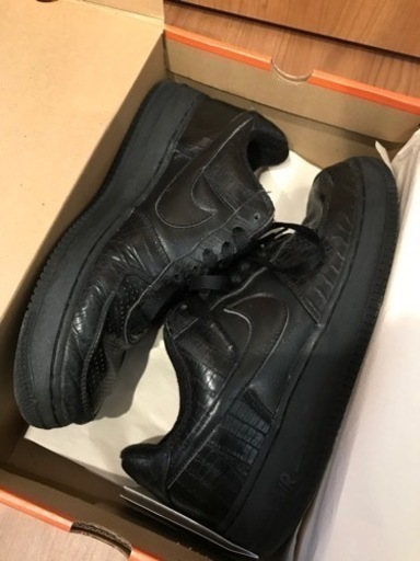 NIKE AIR FORCE1 premium クロコ柄　トリプルブラック