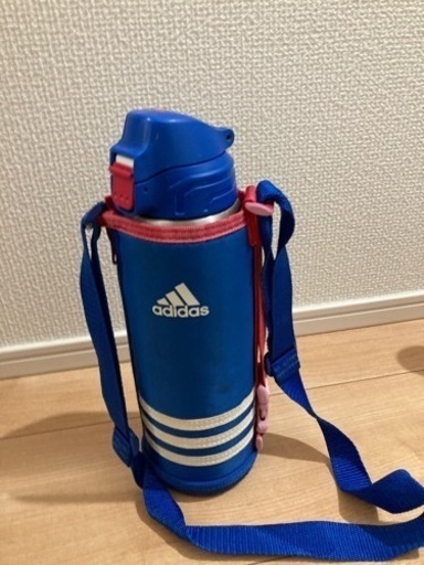 アディダス水筒カバー付き ヨシダ 南仙台のその他の中古あげます 譲ります ジモティーで不用品の処分