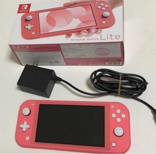 【ほぼ新品】NINTENDO SWITCH LITE コーラル