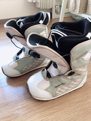 楽天市場】スノーボードケース キャスター（スノーボード用品