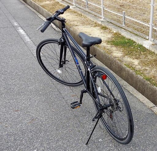 自転車　クロスバイク　シマノ製6段　700✕28C