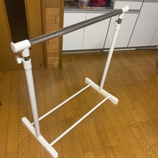ハンガーラック 衣類掛け