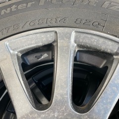 スタッドレスタイヤandホイール4本