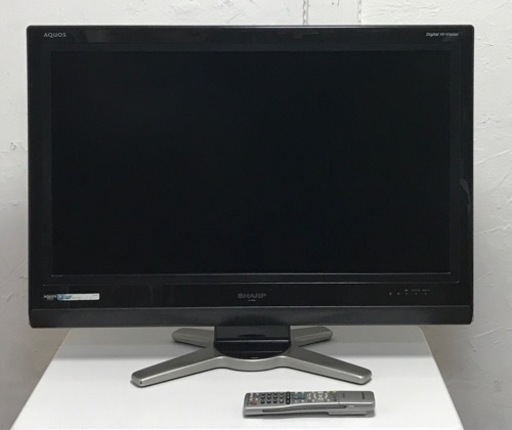 SHARP シャープ32型液晶テレビ　LC32D30