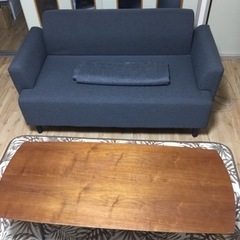 2人掛けソファ＋ローテーブル＋カーペット