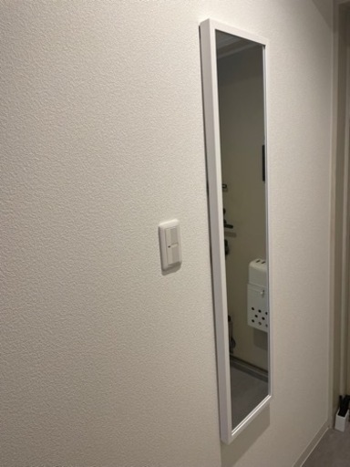 28 1ウォールミラー壁掛けミラー長方形 鏡 全身鏡 姿見 賃貸 玄関 Ritmo 草津の生活雑貨の中古あげます 譲ります ジモティーで不用品の処分