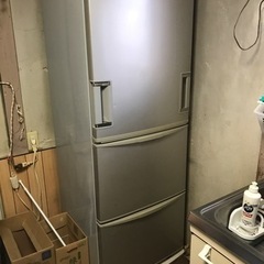 シャープ　冷蔵庫