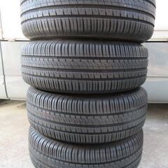 30プリウス ZVW30 前期 15インチホイールタイヤ付き！