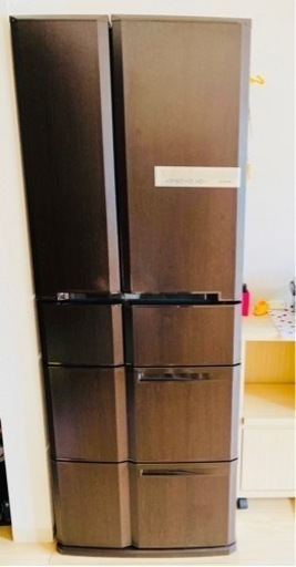 【引き取り限定】木目調のオシャレな冷蔵庫