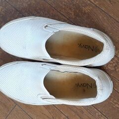 Navy 白のファッション靴　25.5