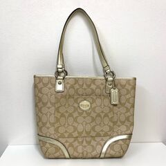 【COACH】　コーチ　シグネチャートートバッグ　F18922