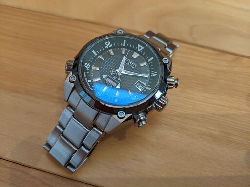 ソーラー電波腕時計 CITIZEN Eco-Drive