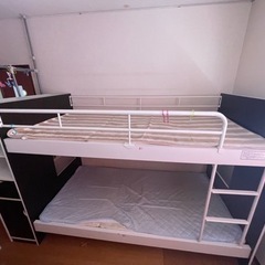 【ネット決済】2段ベッド 便利な収納棚付き 引き取り解体希望