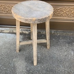 昭和レトロ、木製丸椅子