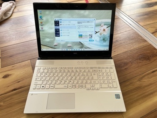 NEC LAVIE ns600G