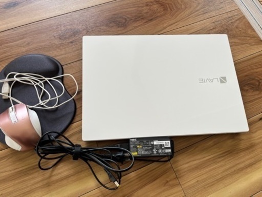 NEC LAVIE ns600G