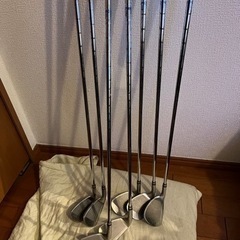 アイアンセット　ゼクシオテン