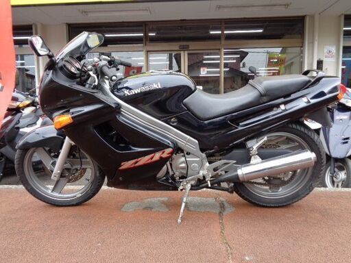 NO.4171　ＺＺＲ２５０　水冷４サイクル２気筒２５０ｃｃエンジン　ブラック　☆彡 NO.4171 ZZR250 水冷4サイクル2気筒250ccエンジン