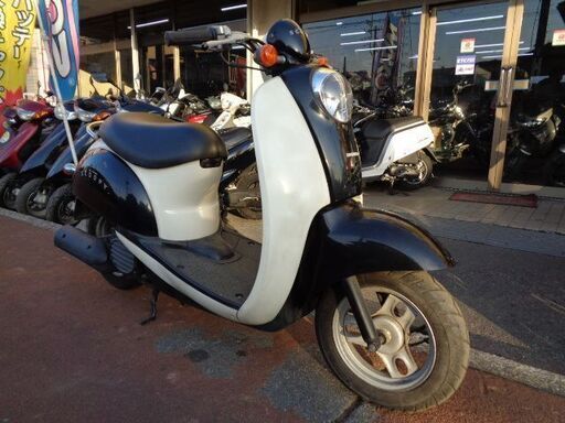 NO.4183　クレアスクーピー（ＣＲＥＡ ＳＣＯＯＰＹ）水冷４サイクルエンジン　ブラック＆ホワイト　☆彡