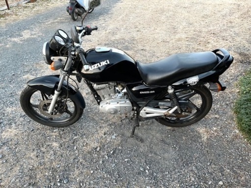 174. 動画あり スズキ EN125 小型 バイク 安い 125cc 車体
