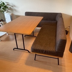 ウニコのテーブルセット