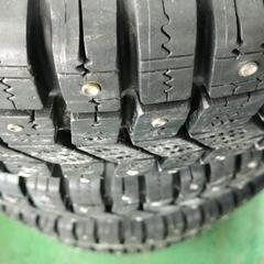 値下げ！　ハイエース用スパイクタイヤ　アルミ付