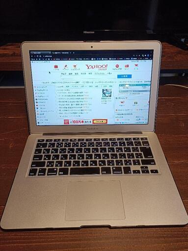 美品！APPLE MacBook Air  13インチ 2012年モデル
