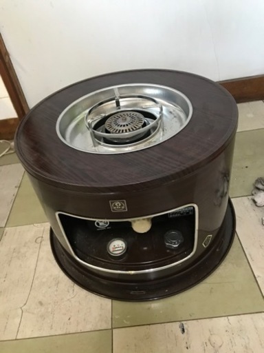 コロナ囲炉裏型灯油ストーブ
