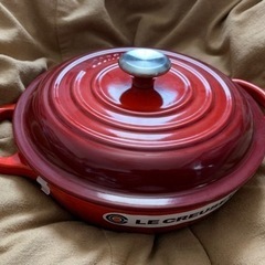 LE CREUSET ル・クルーゼ　両手鍋　ホーロー　22cm ...