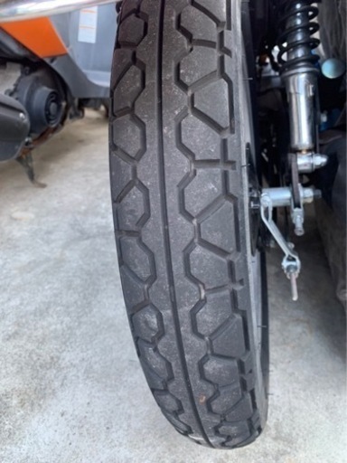 125ccバイク　ヤマハ  YB125SP