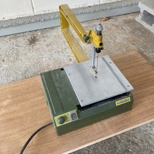 【DIY】卓上糸鋸　プロクソン　工具