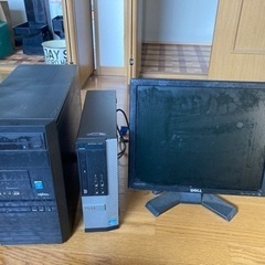 デスクトップPC2台・モニター1台・キーボード4台