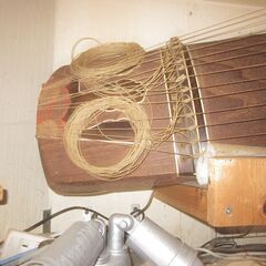 昭和18年ごろの総桐製のお琴です