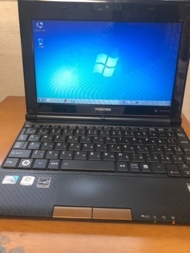 東芝　ダイナブック　10.1インチ