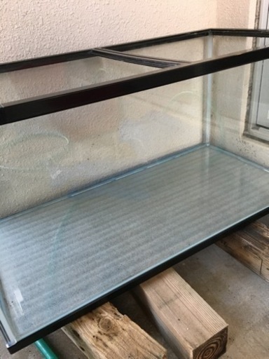 ガラス面キレイですよ！コトブキ　90cm規格水槽　90cmx 45cm x45cm 中古