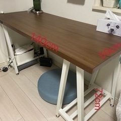 ニトリ　テーブル　無料　140*59cm