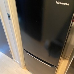 Hisense冷蔵庫（黒］