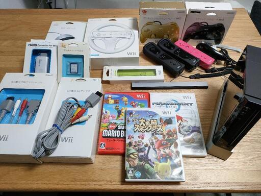 大幅値下げ！Wii ブラック ソフト付き おウチ時間