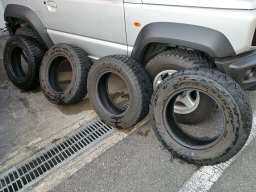 OPEN COUNTRY R/T 215/70R16 100Q　オープンカントリーRT　ジムニーに如何でしょうか
