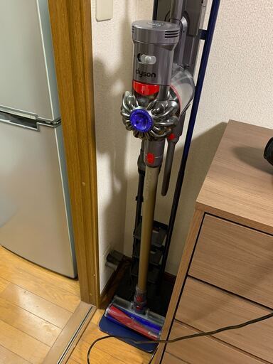 Dyson SV11 コードレスクリーナー ダイソン 掃除機 【引渡日・場所指定】