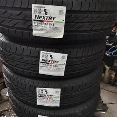 ブリヂストン NEXTRY 175/65R15 新品4本 格安組み替え アクア スイフト