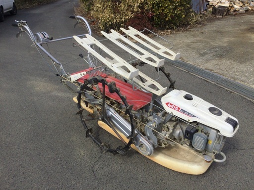 みのる田植え機　土付き苗用
