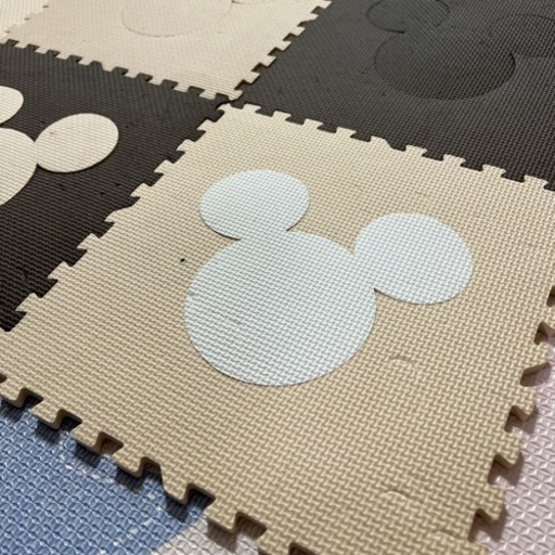 ジョイントマット 6枚セット Disney ミッキー トイザらス ブラウン系 Rkマート 大門のベビー用品 安全 保護グッズ の中古あげます 譲ります ジモティーで不用品の処分 ジョイントマット 6枚セット Disney ミッキー トイザらス ブラウン系 Rkマート 大門のベビー用品 安全 保護グッズ の中古あげます 譲ります ジモティーで不用品の処分